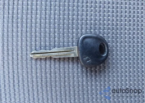 2006 Hyundai Tucson Gl from USA, damaged, VIN KM8JM12B86U432345